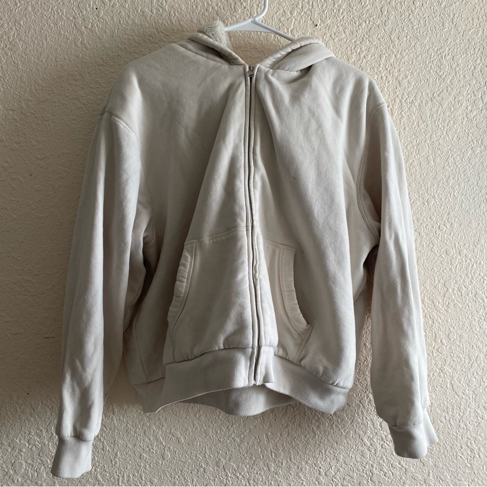 Hollister Zip up hoodie (faux fur inside)